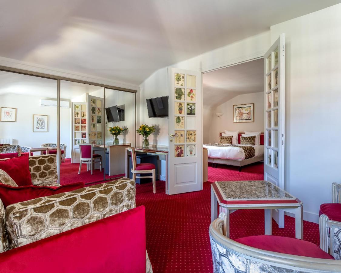 Hotel Restaurant Le Centenaire Les Eyzies Zewnętrze zdjęcie