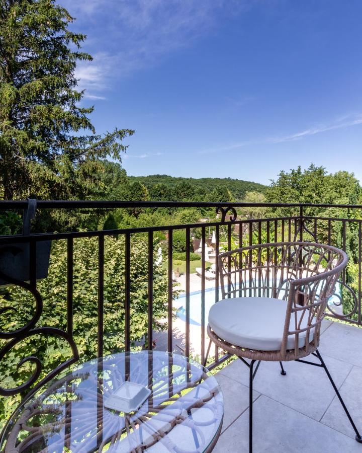 Hotel Restaurant Le Centenaire Les Eyzies Zewnętrze zdjęcie