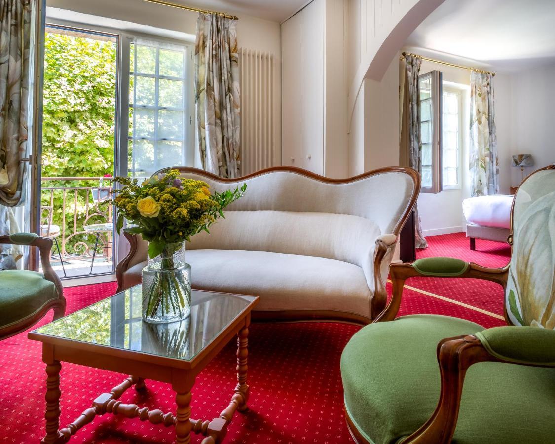 Hotel Restaurant Le Centenaire Les Eyzies Zewnętrze zdjęcie